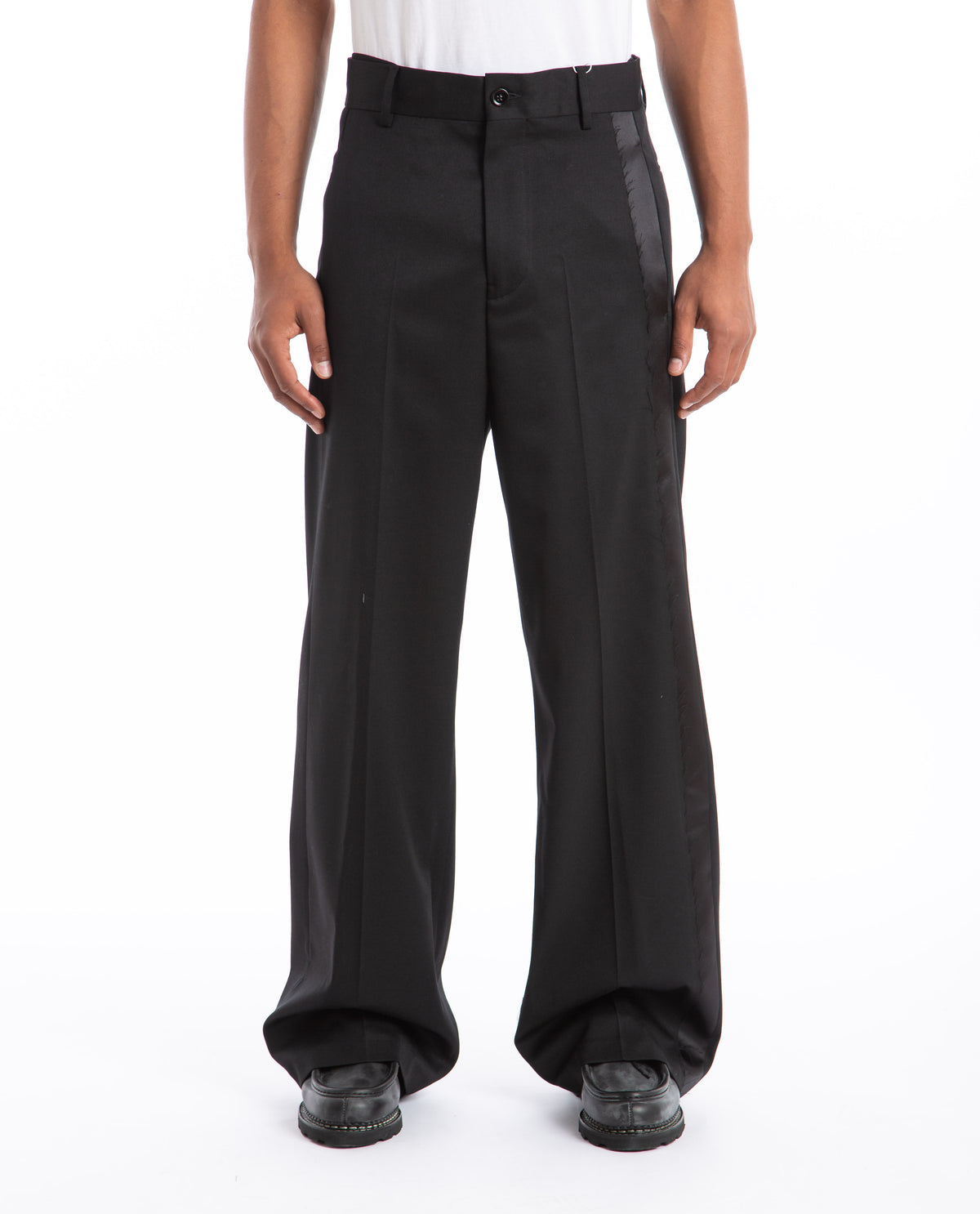 Satin Trim Pants Men Pants MM6