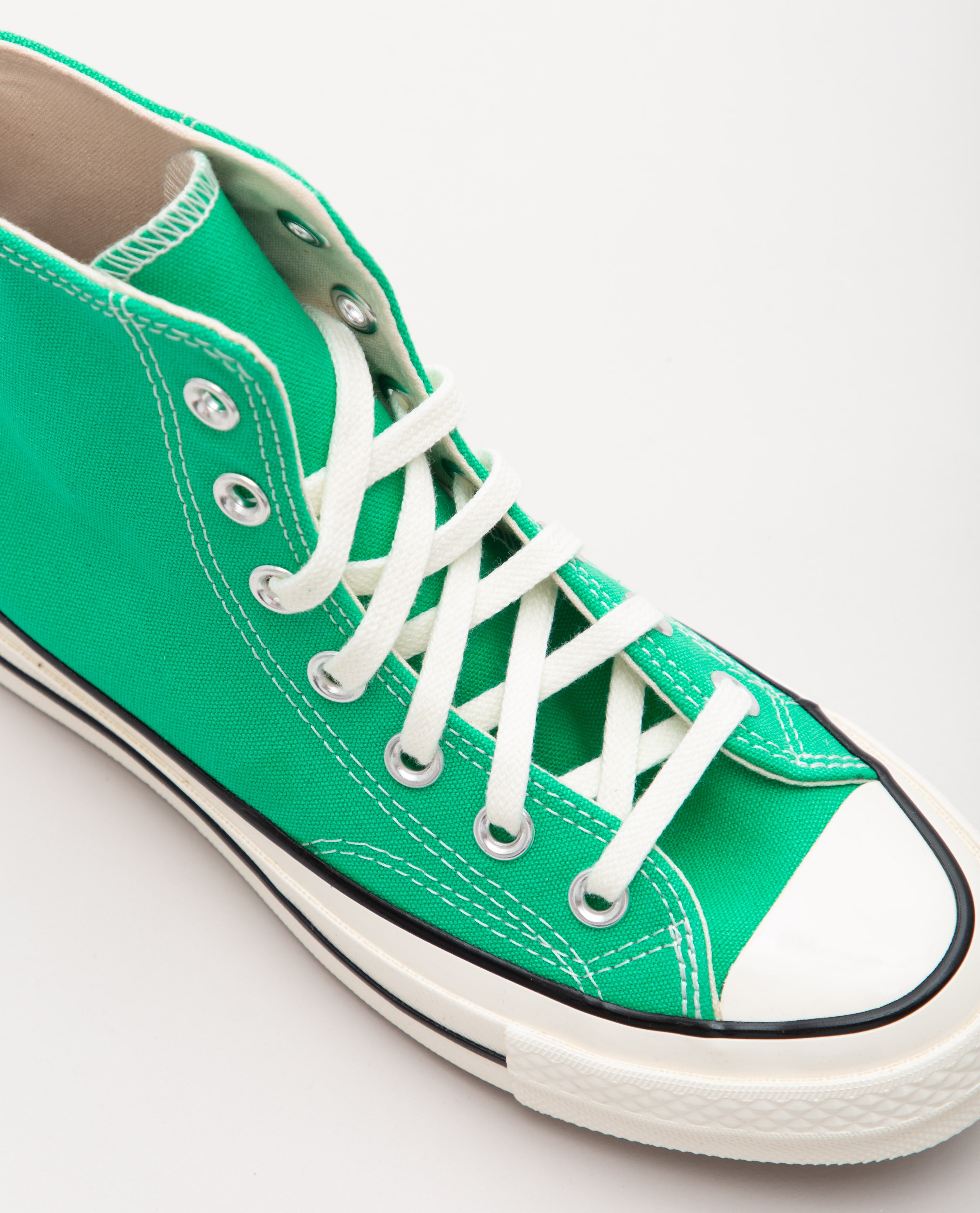 Green chuck taylor shoes shops