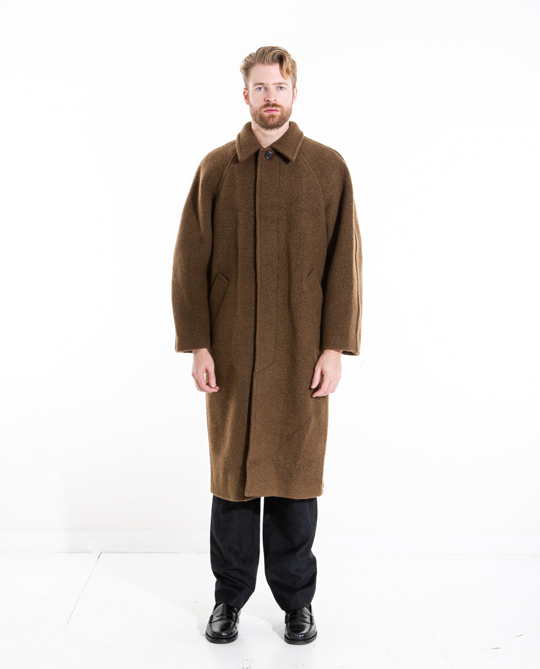 Boucle Raglan Coat Men Coats + Jackets AMOMENTO