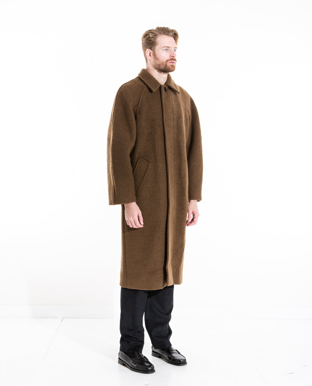 Boucle Raglan Coat Men Coats + Jackets AMOMENTO