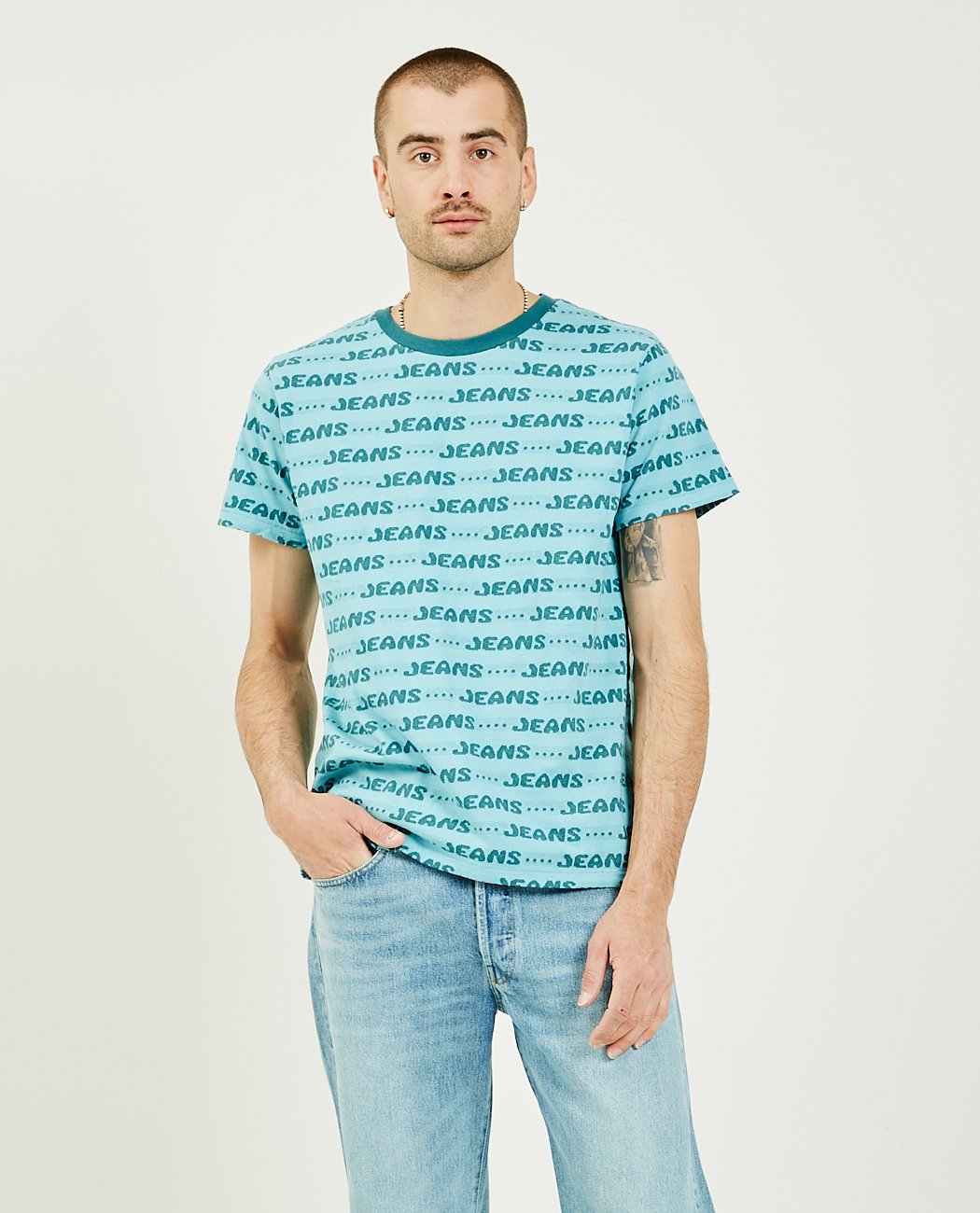 Graphic Jeans Tee – American Rag Cie